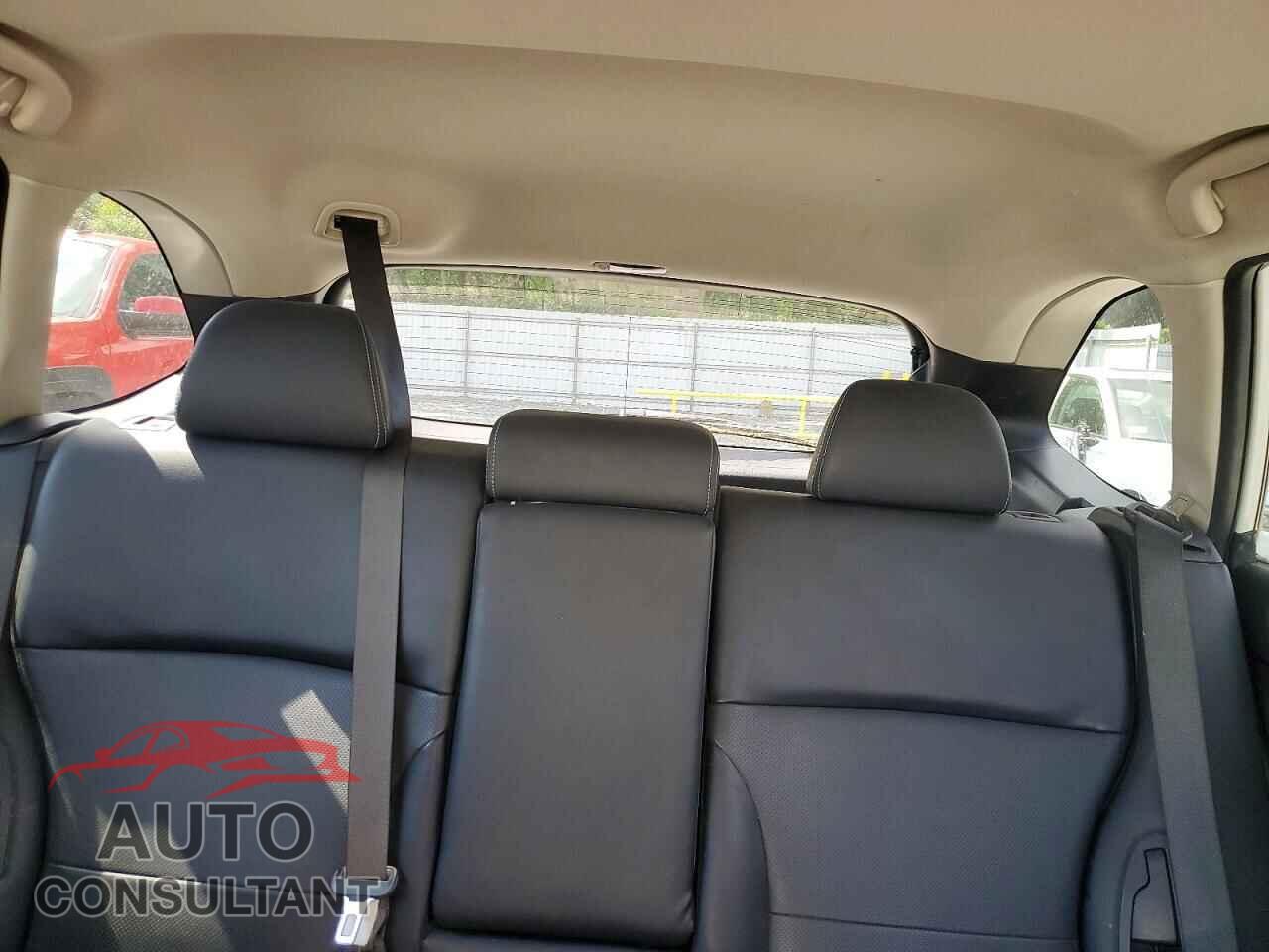 SUBARU OUTBACK 2017 - 4S4BSANC2H3321006