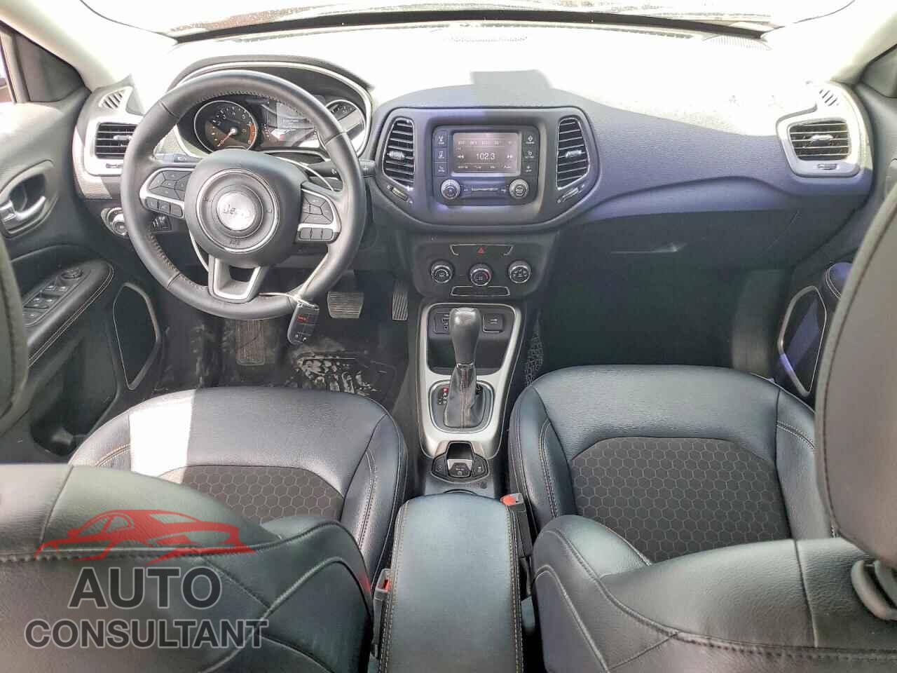 JEEP COMPASS 2017 - 3C4NJCBB8HT668808