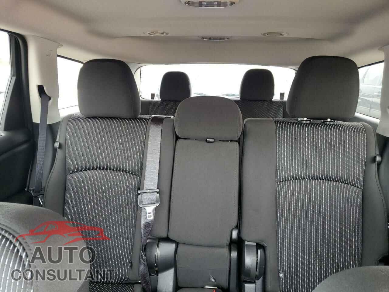 DODGE JOURNEY 2017 - 3C4PDCBG3HT516401