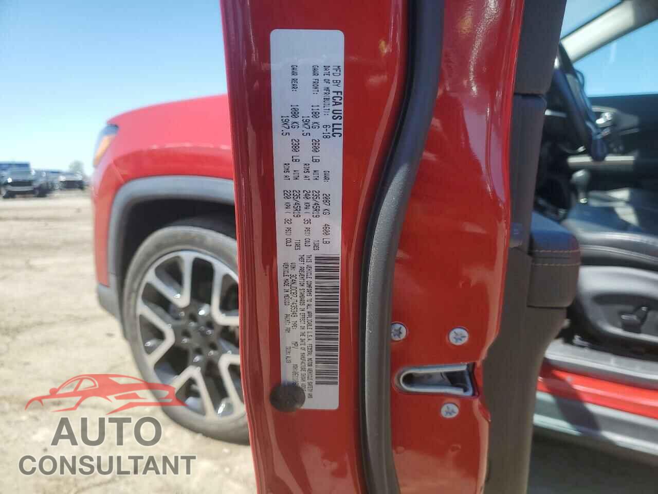 JEEP COMPASS 2018 - 3C4NJDCB7JT435349