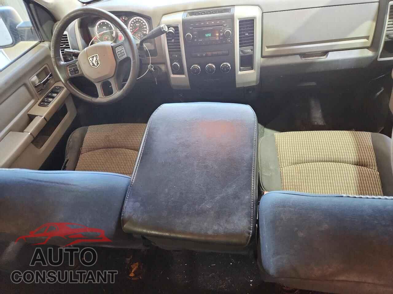 DODGE RAM 1500 2012 - 1C6RD7GP8CS103545