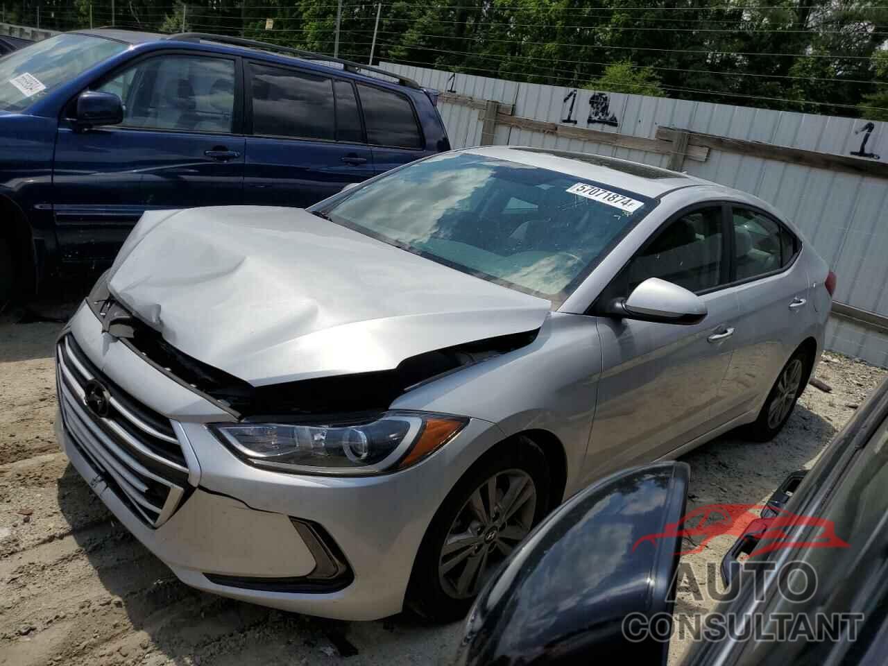 HYUNDAI ELANTRA 2018 - 5NPD84LF5JH249108