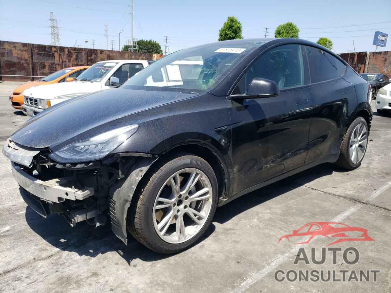 TESLA MODEL Y 2021 - 5YJYGDEE5MF060325