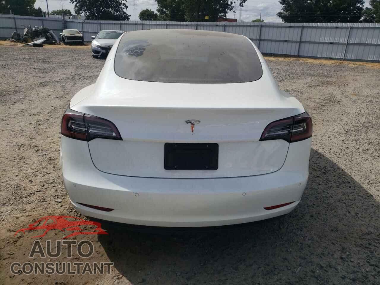 TESLA MODEL 3 2021 - 5YJ3E1EA8MF002964