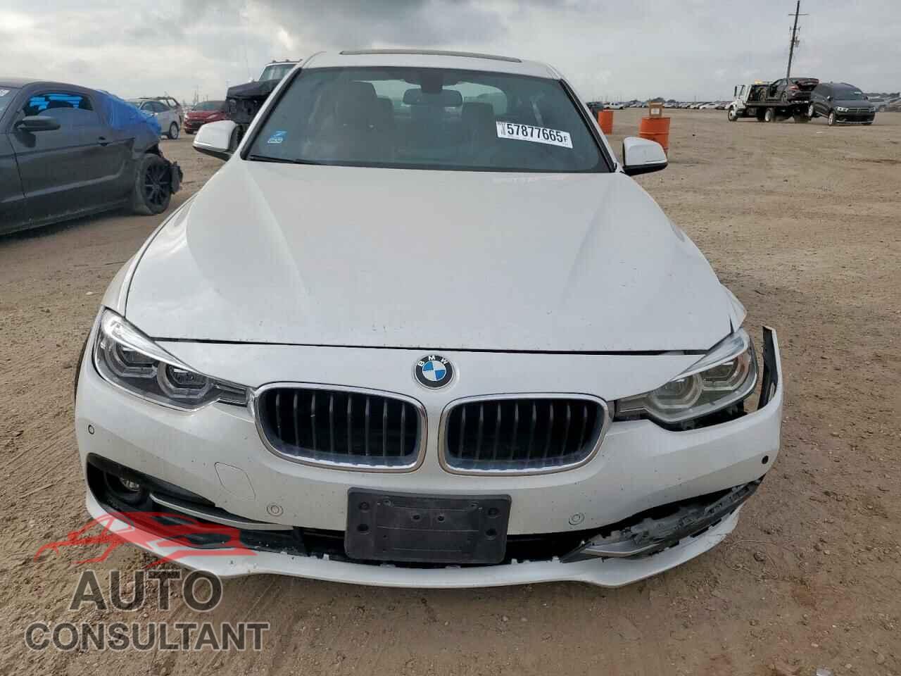BMW 3 SERIES 2017 - WBA8B9G39HNU55152