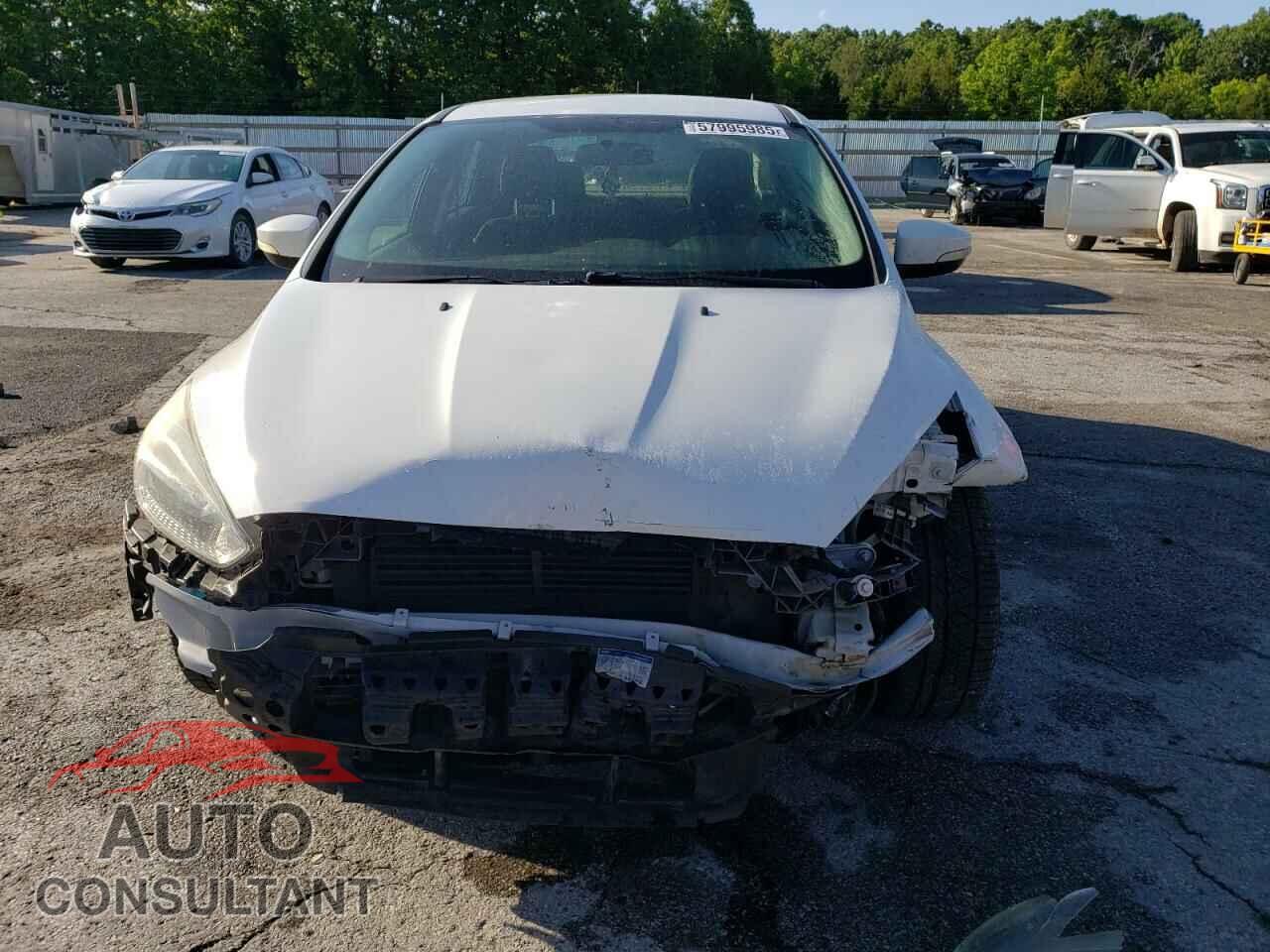 FORD FOCUS 2017 - 1FADP3F28HL309268