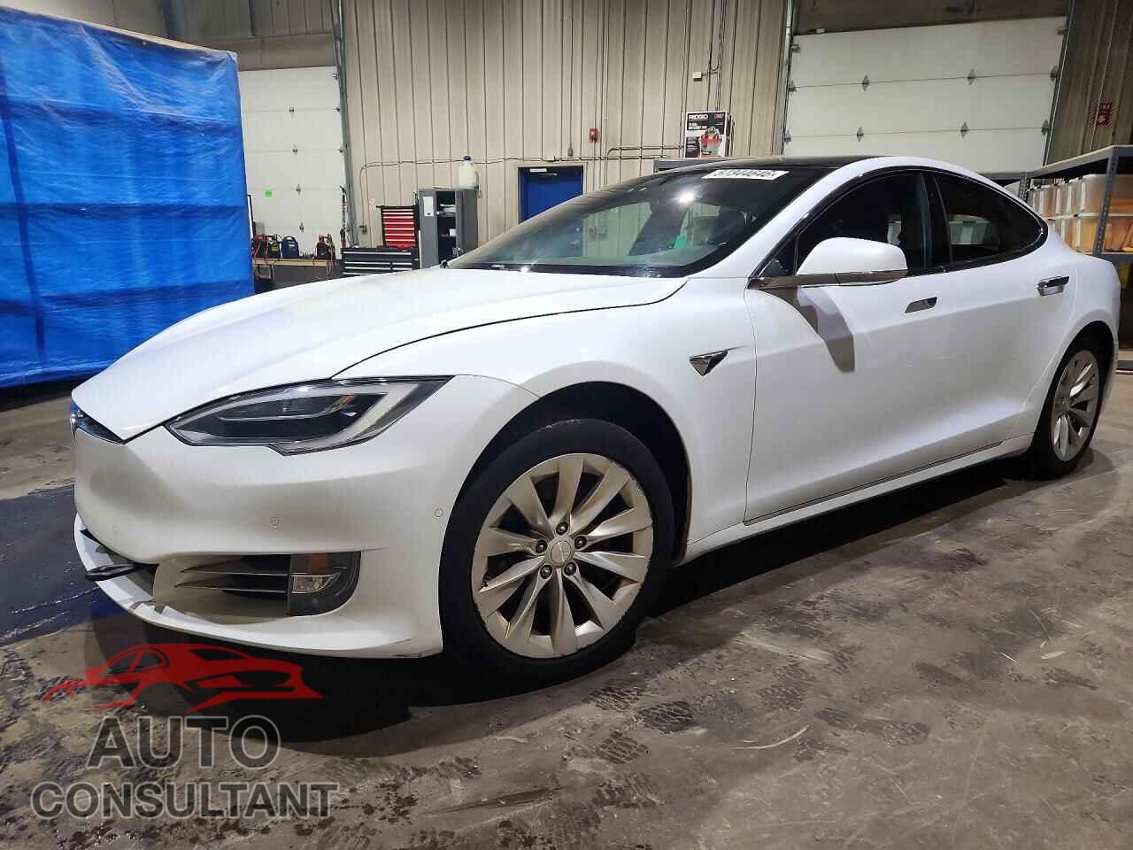 TESLA MODEL S 2017 - 5YJSA1E26HF217023