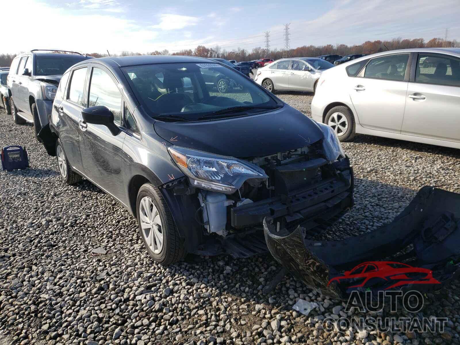 NISSAN VERSA 2018 - 3N1CE2CP5JL359578