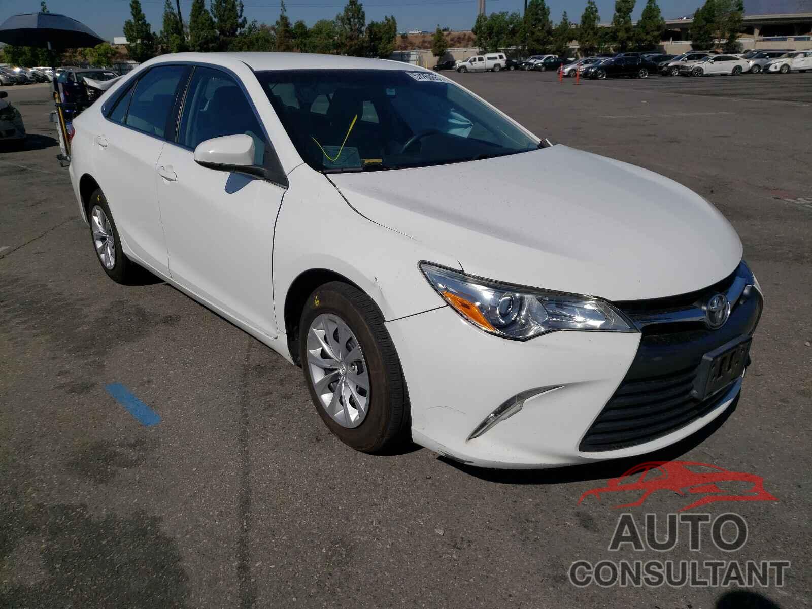 TOYOTA CAMRY 2016 - 4T4BF1FK2GR572892
