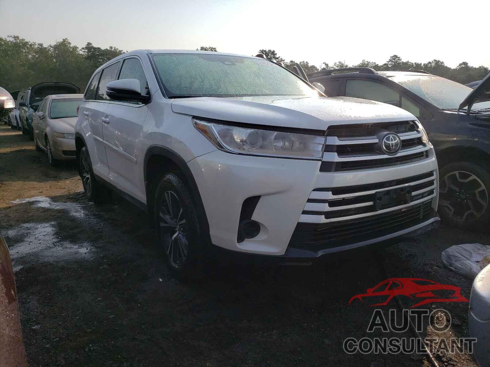 TOYOTA HIGHLANDER 2019 - 5TDBZRFH2KS983778