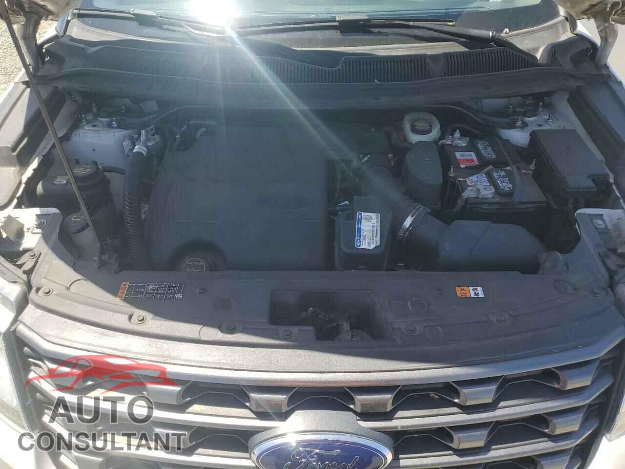 FORD EXPLORER 2017 - 1FM5K7D87HGA12217