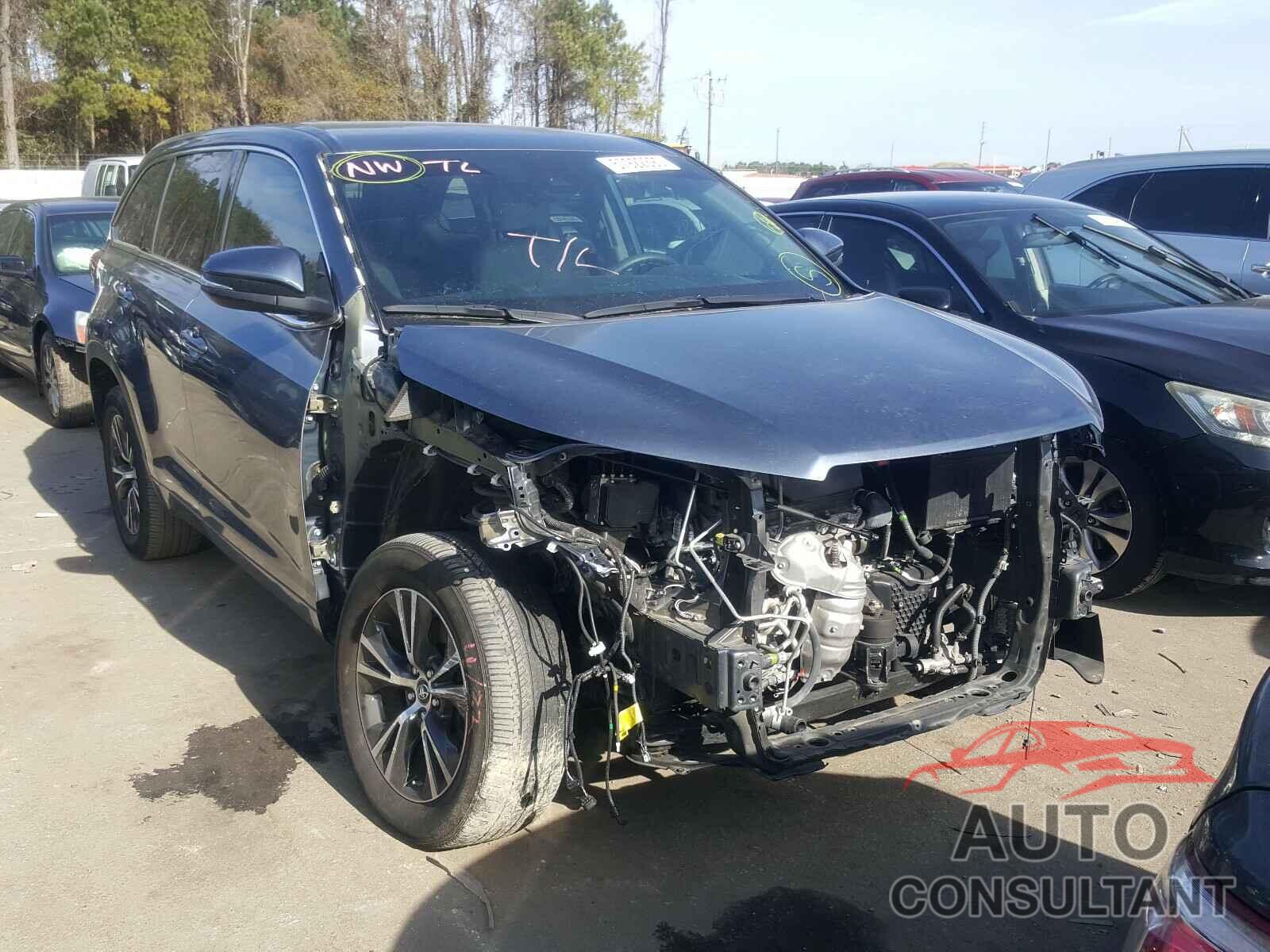 TOYOTA HIGHLANDER 2018 - 5TDZZRFH9JS278151