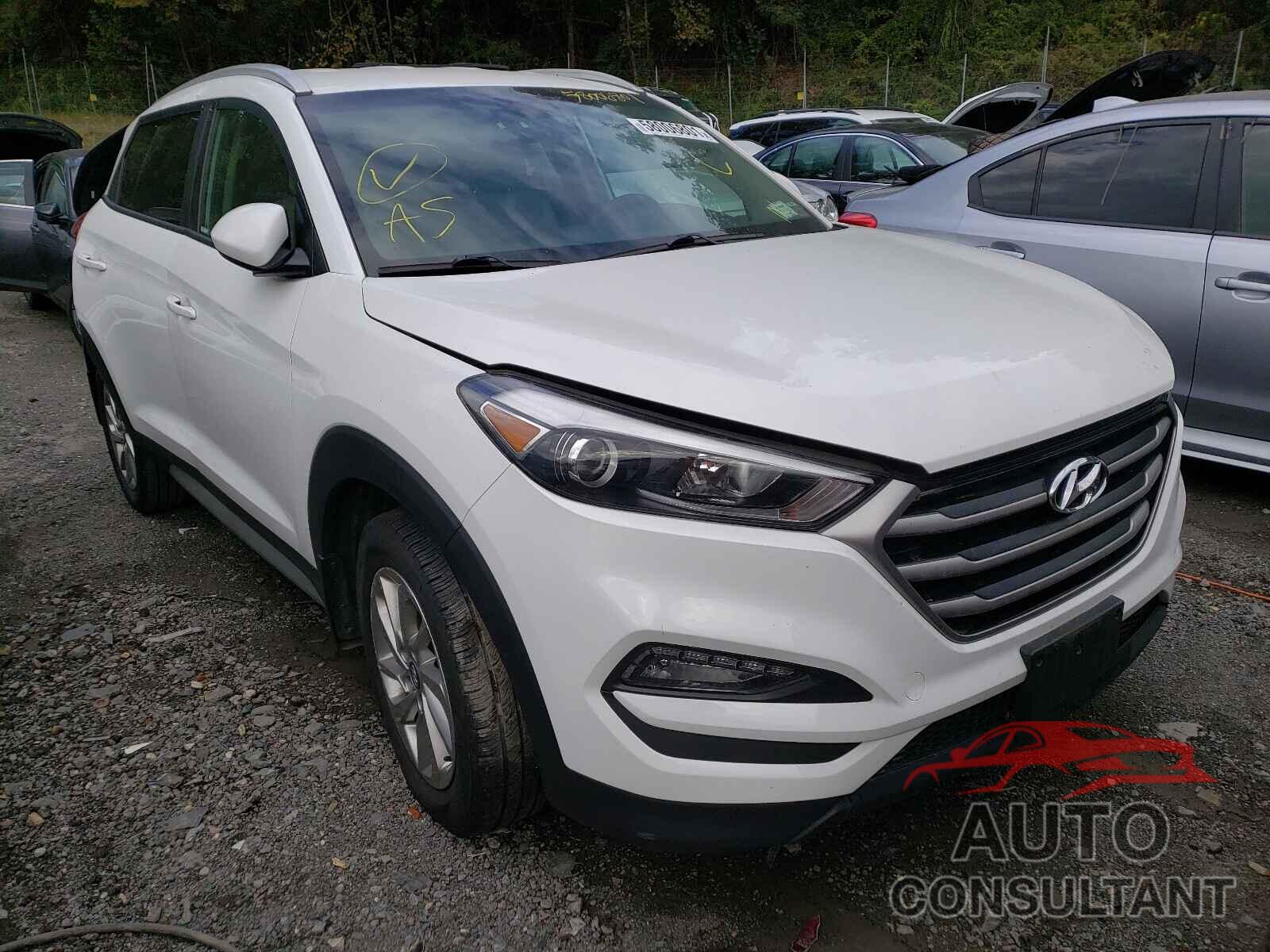 HYUNDAI TUCSON 2017 - KM8J3CA41HU392484