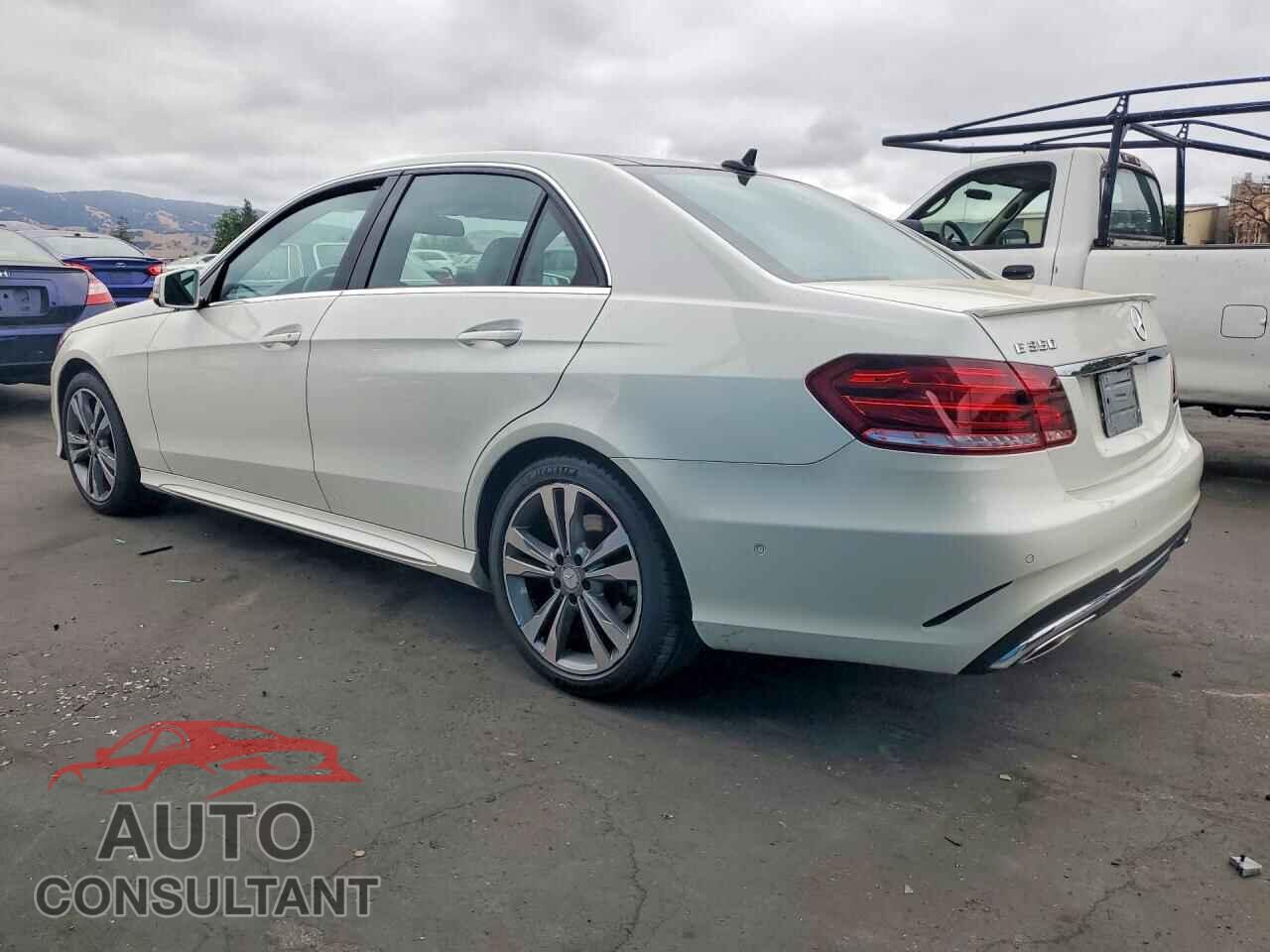 MERCEDES-BENZ E-CLASS 2014 - WDDHF5KB8EB017725