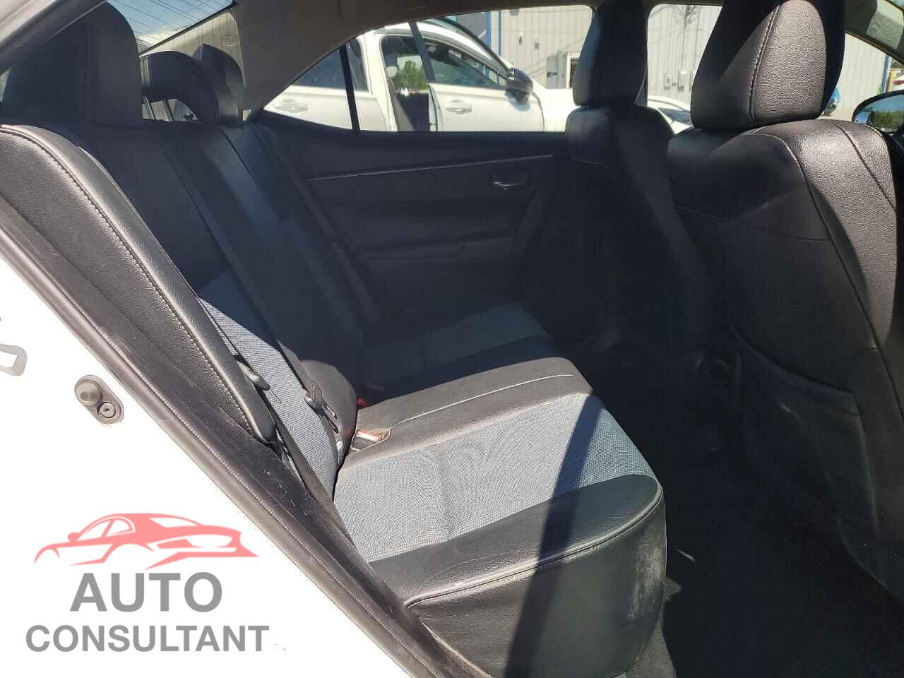 TOYOTA COROLLA 2014 - 2T1BURHE3EC002579