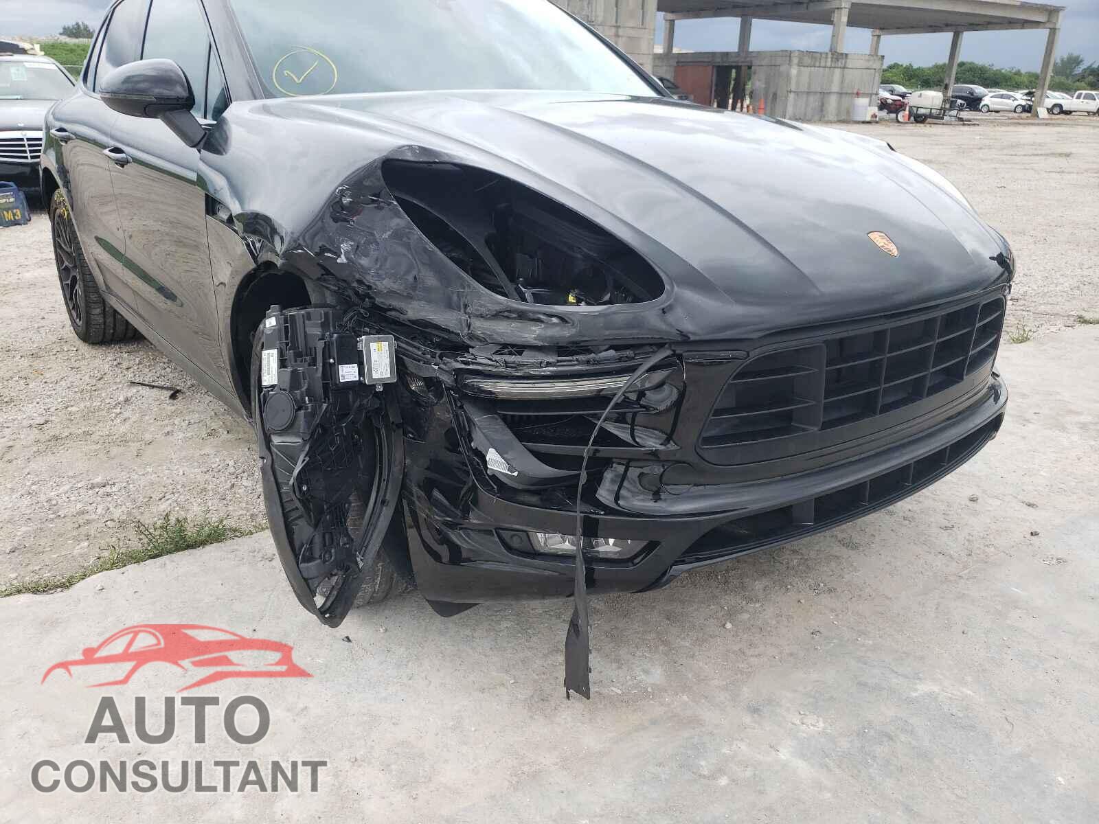 PORSCHE MACAN 2017 - WP1AG2A55HLB50068
