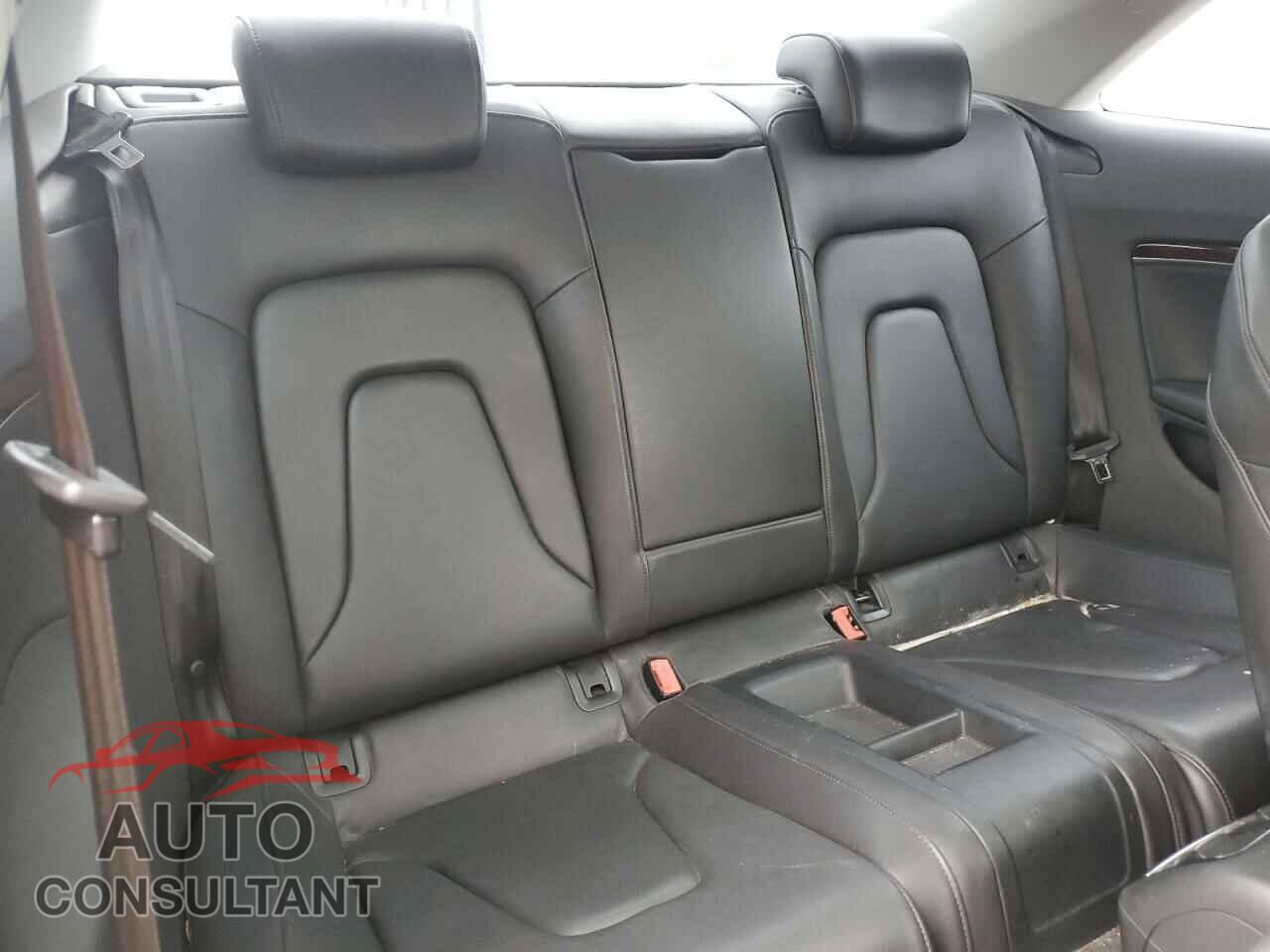 AUDI A5 2012 - WAULFAFRXCA018833