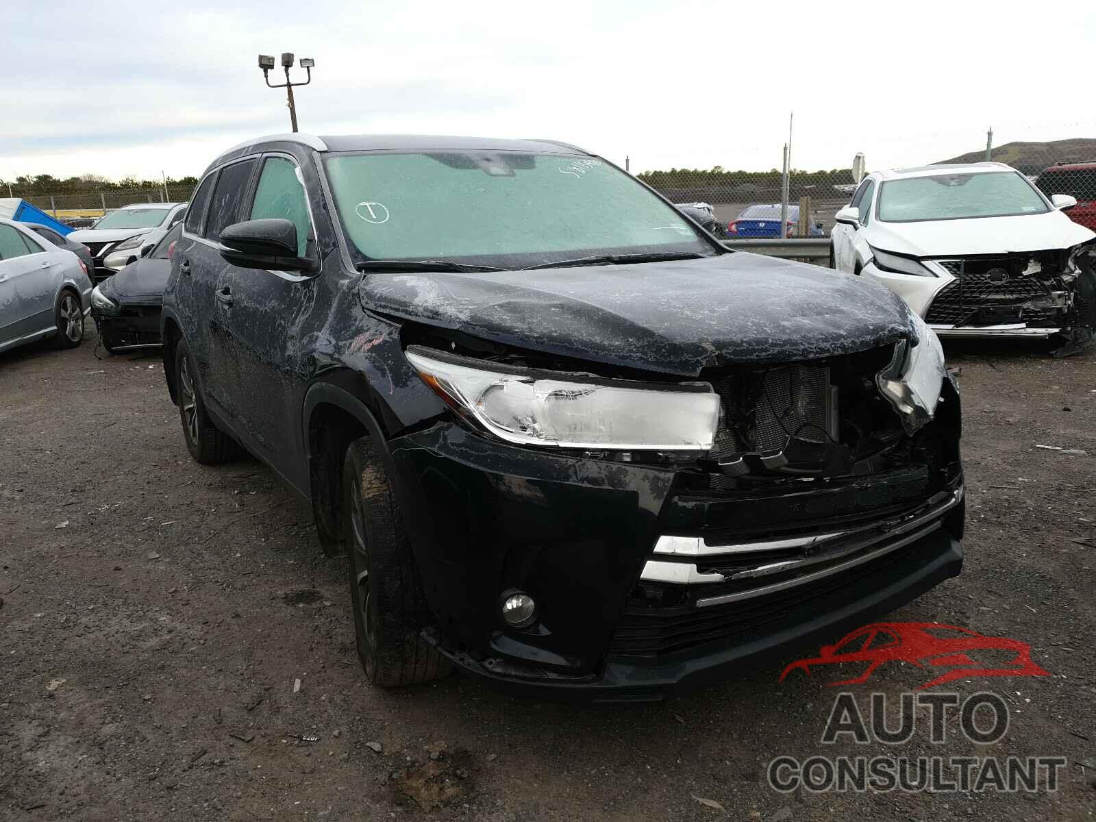 TOYOTA HIGHLANDER 2019 - 5TDJZRFH4KS614156