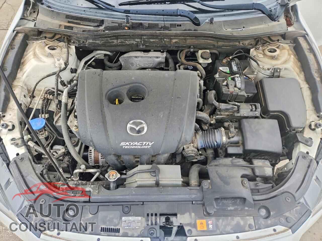 MAZDA 3 2017 - 3MZBN1W30HM140136