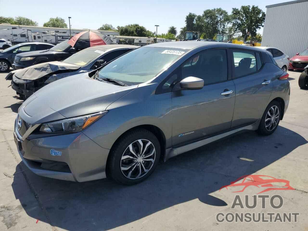 NISSAN LEAF 2018 - 1N4AZ1CP2JC303814
