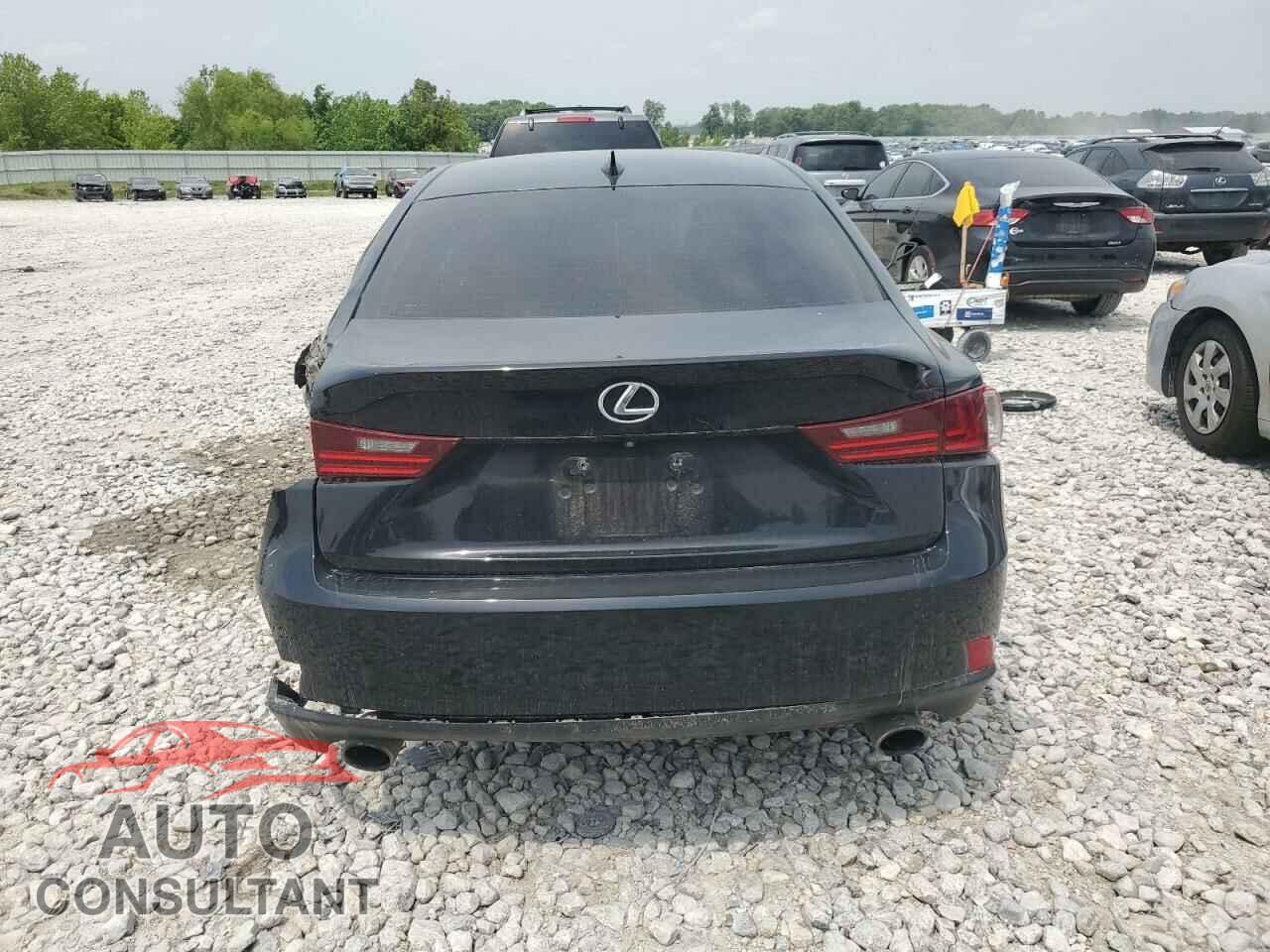 LEXUS IS 2015 - JTHCF1D25F5029307