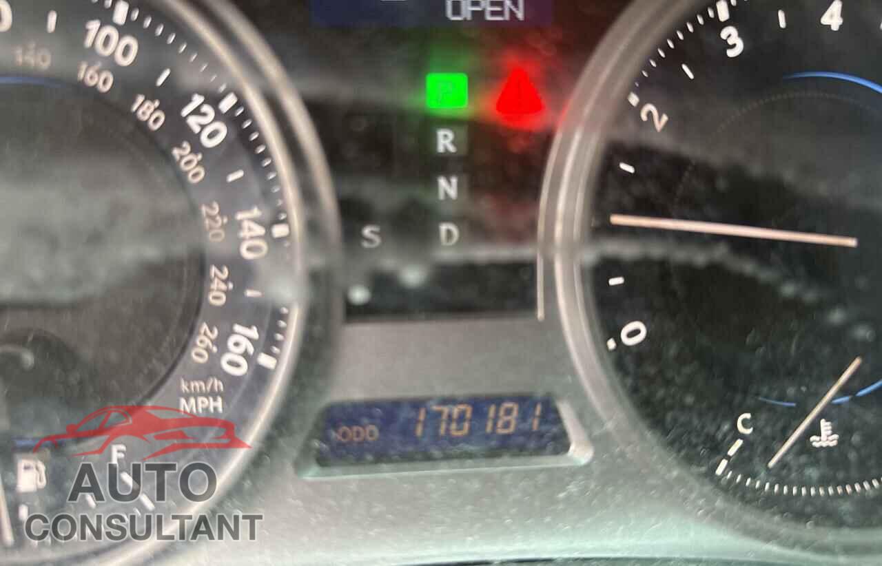 LEXUS IS 2009 - JTHBK262092083677