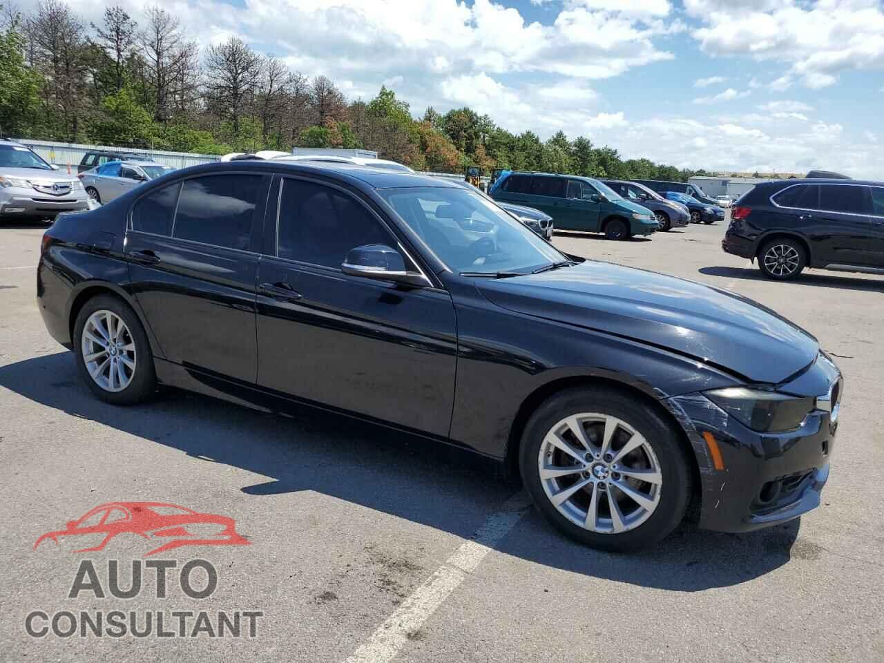 BMW 3 SERIES 2017 - WBA8A3C50HK692010