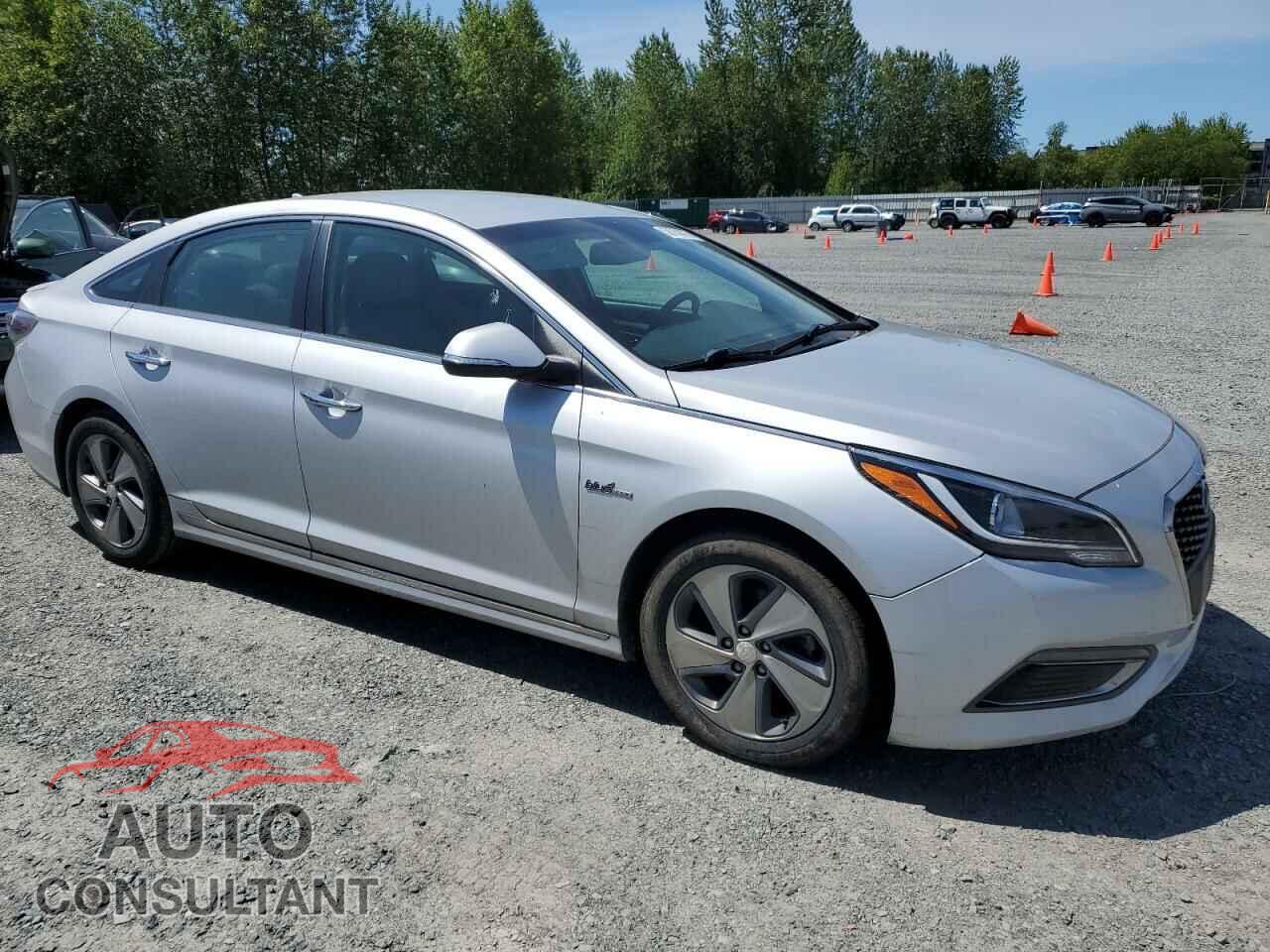 HYUNDAI SONATA 2017 - KMHE34L11HA046060