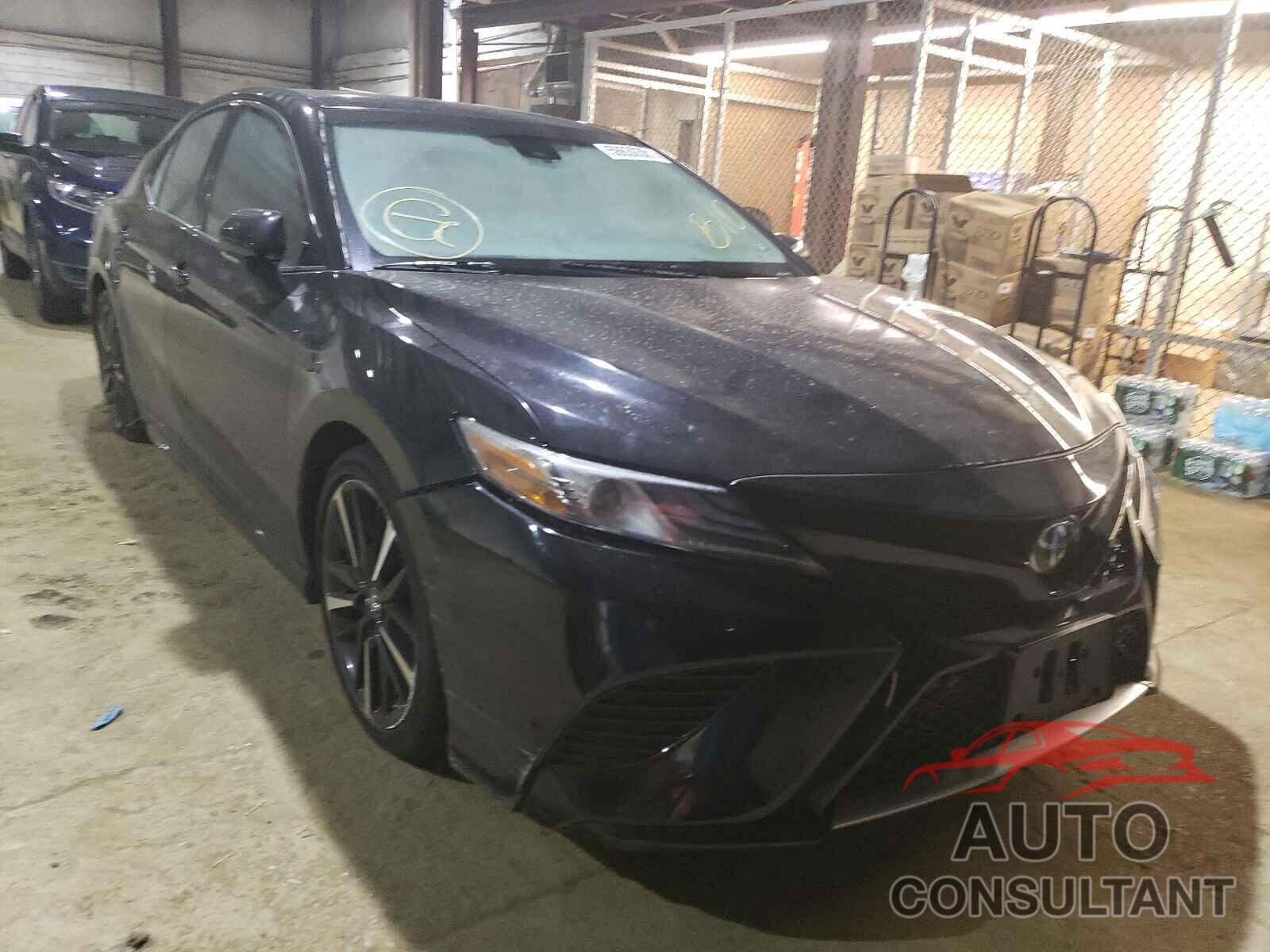 TOYOTA CAMRY 2018 - 4T1BZ1HK2JU002655