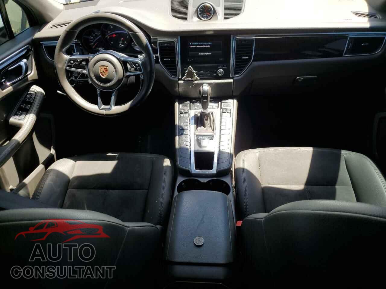 PORSCHE MACAN 2018 - WP1AA2A51JLB02672