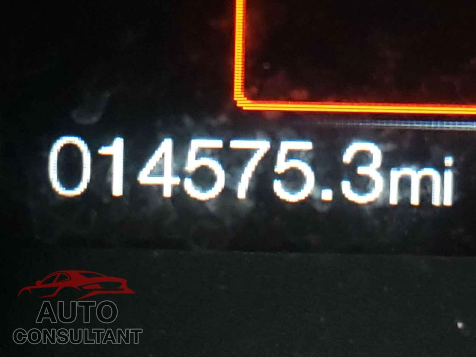 FORD MUSTANG 2019 - 1FA6P8CF9K5202108