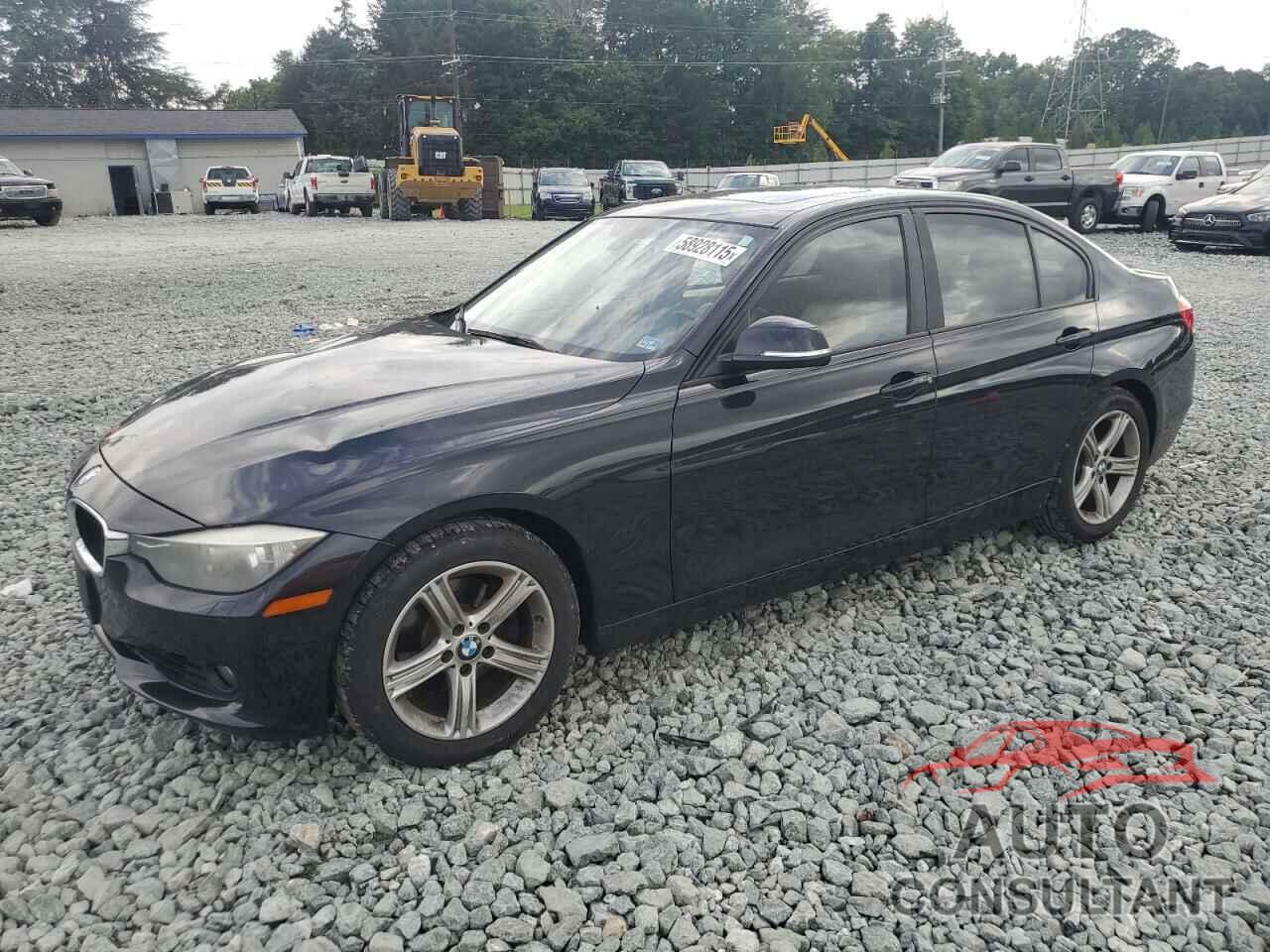 BMW 3 SERIES 2013 - WBA3B5C52DF596658