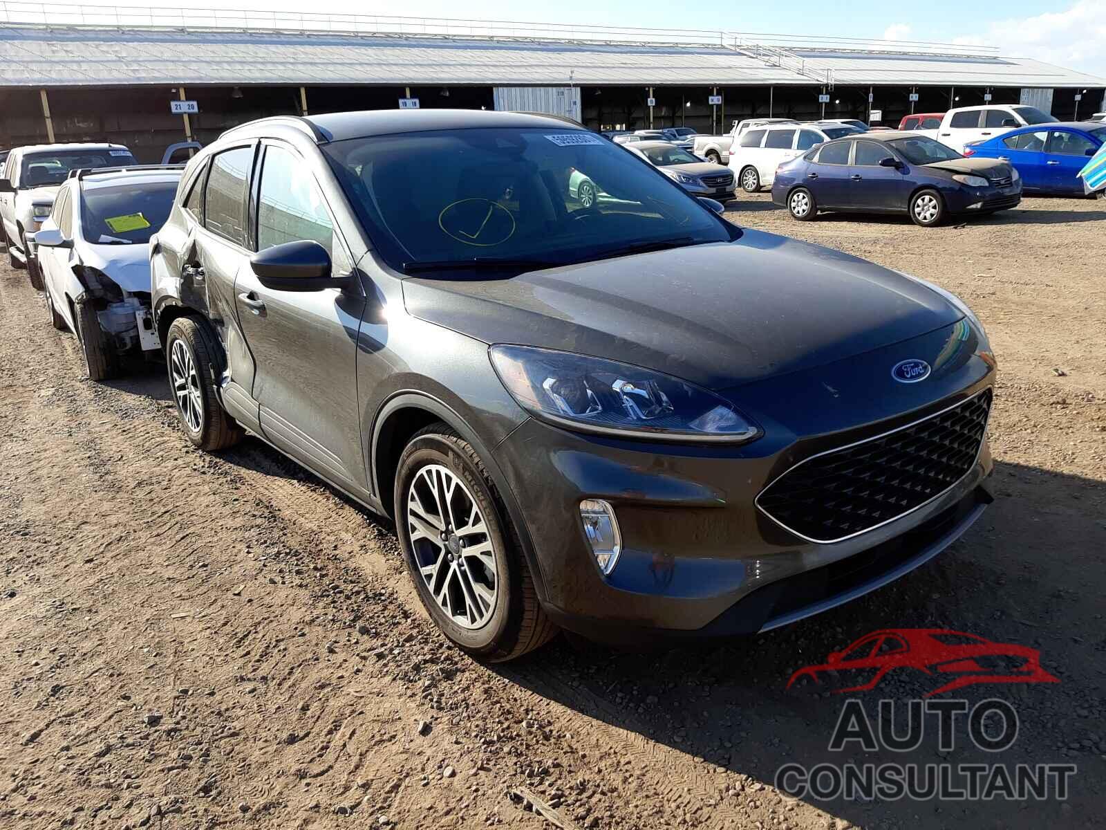 FORD ESCAPE 2020 - 1FMCU0H64LUC39263