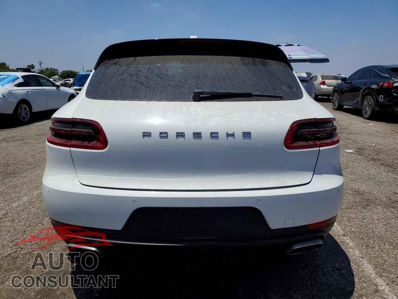 PORSCHE MACAN 2017 - WP1AA2A52HLB01945