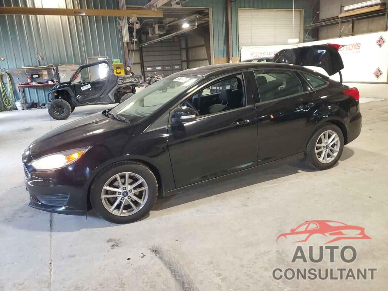 FORD FOCUS 2017 - 1FADP3F2XHL252667