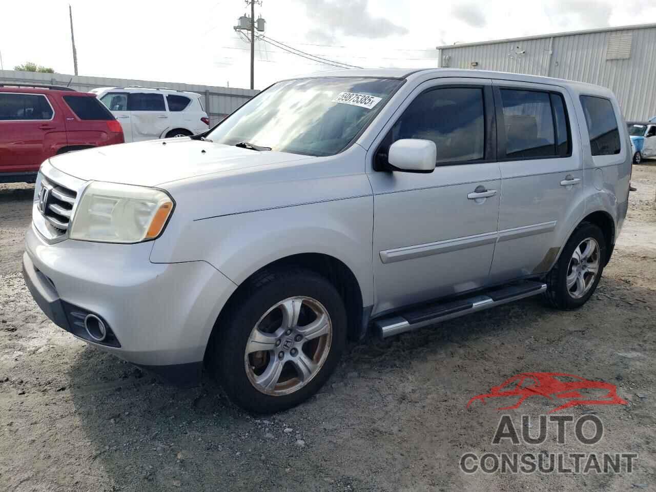 HONDA PILOT 2013 - 5FNYF3H55DB005088