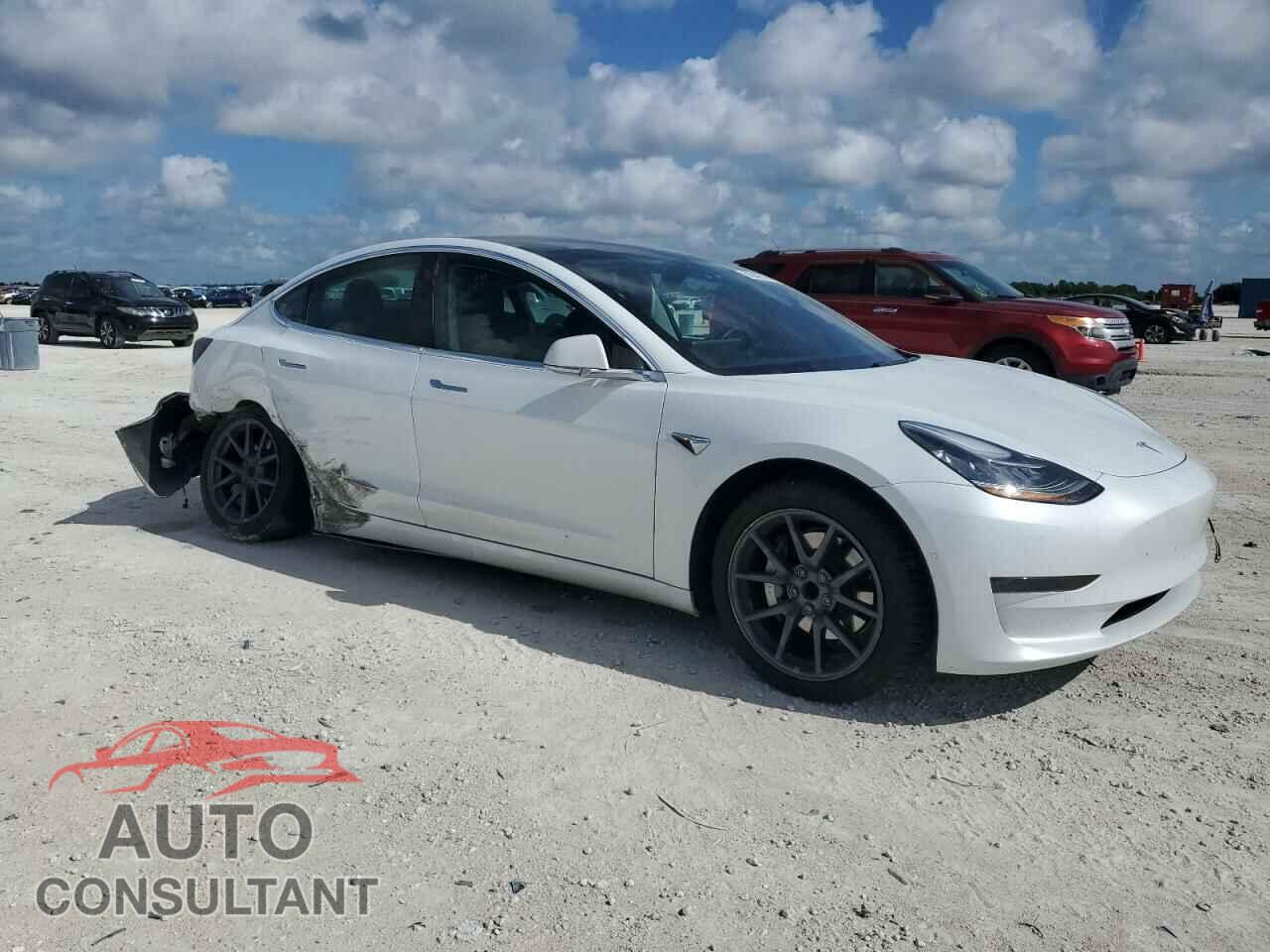 TESLA MODEL 3 2020 - 5YJ3E1EA7LF785144