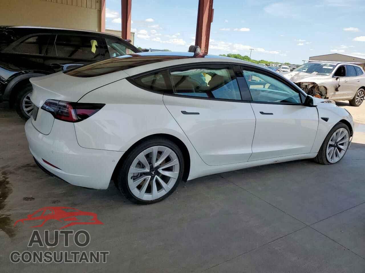 TESLA MODEL 3 2022 - 5YJ3E1EA3NF290670