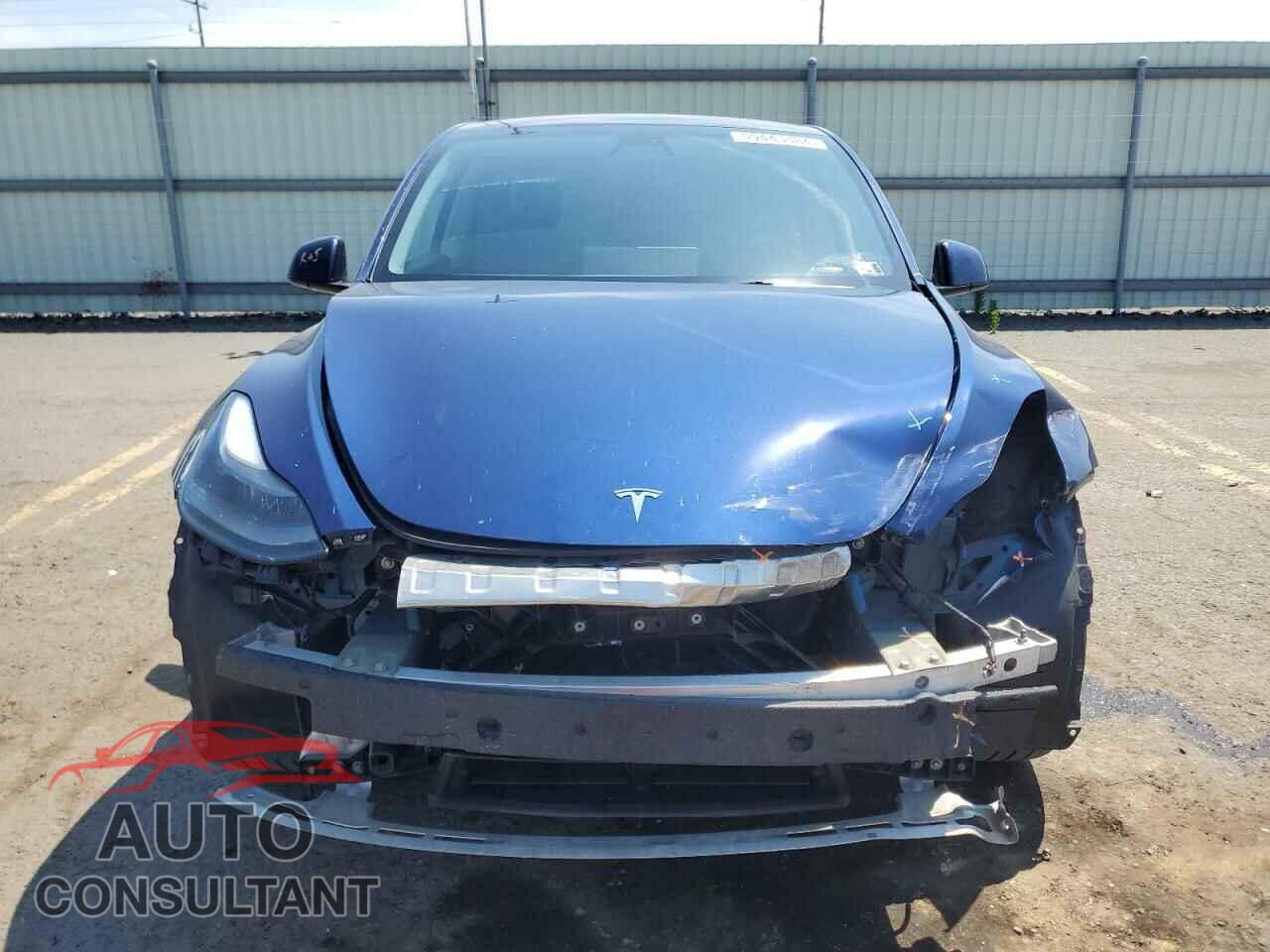 TESLA MODEL Y 2023 - 7SAYGDEE0PF764939