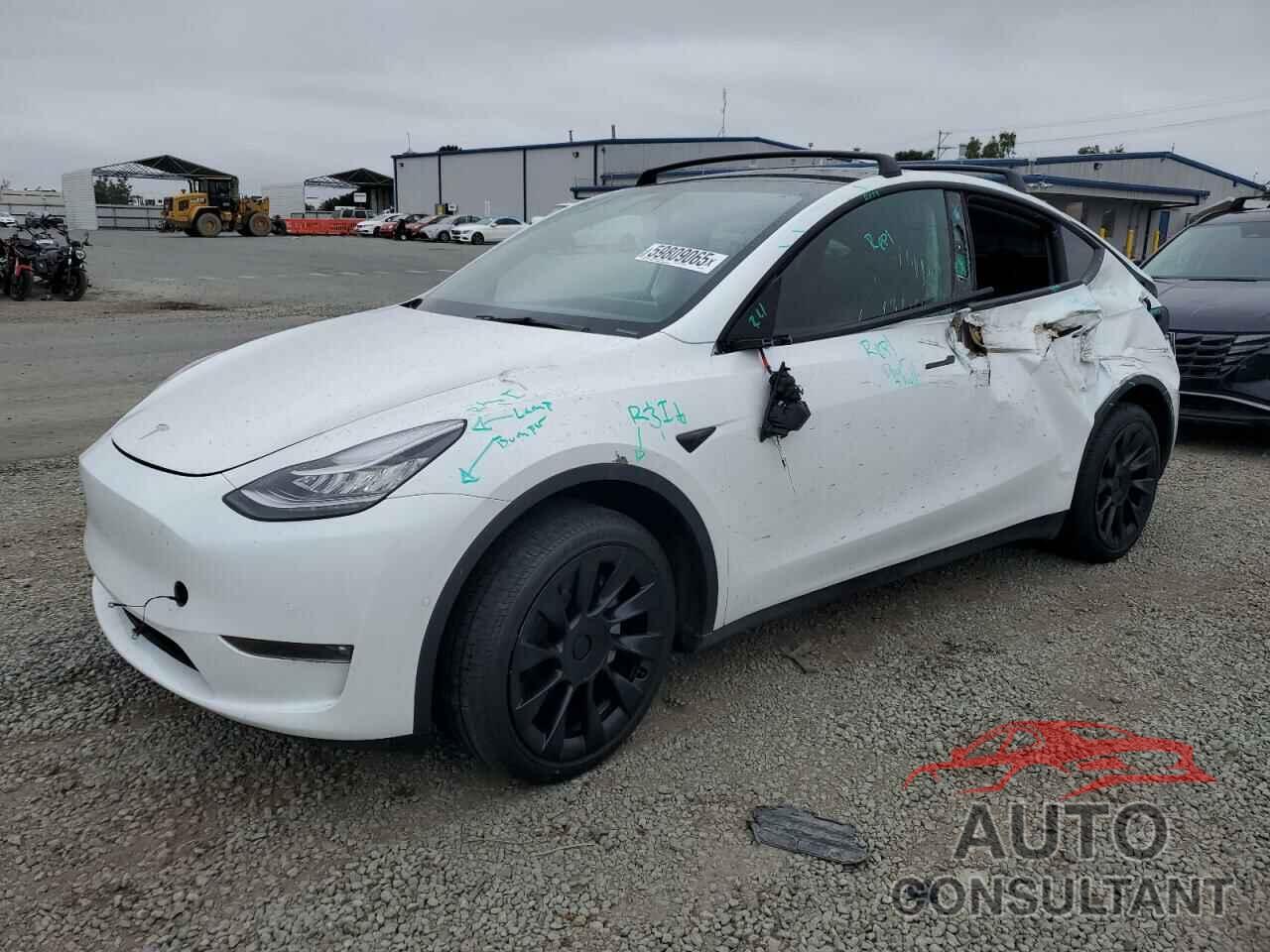 TESLA MODEL Y 2022 - 7SAYGDEE0NF572174