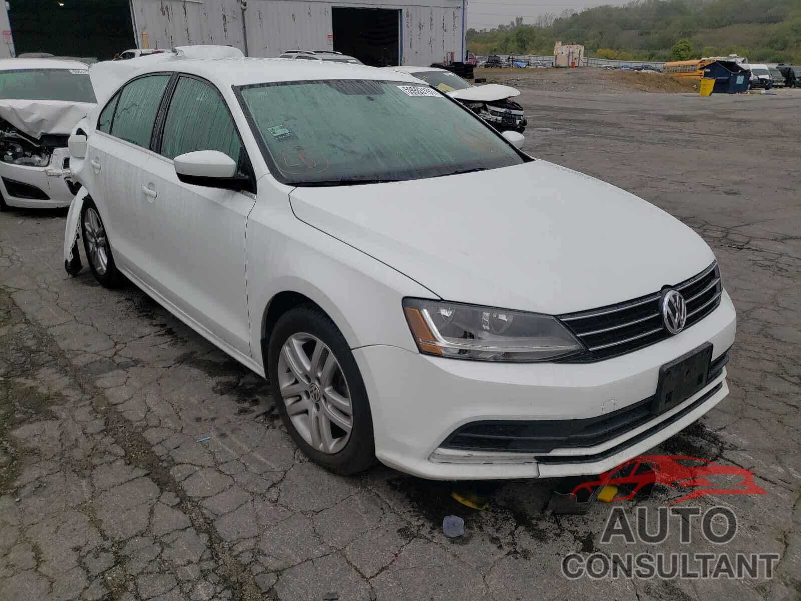 VOLKSWAGEN JETTA 2017 - 3VW2B7AJ9HM214686