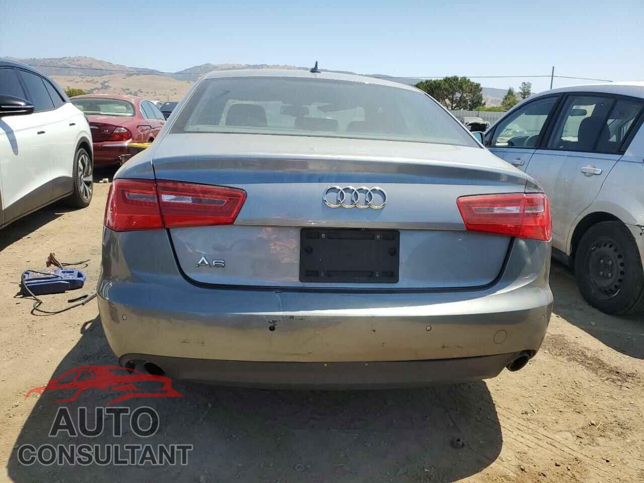 AUDI A6 2013 - WAUDFAFC4DN145524