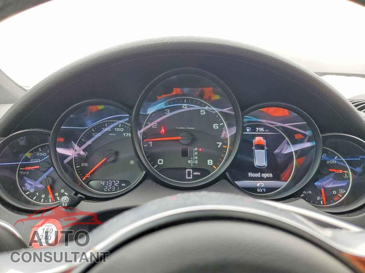 PORSCHE CAYENNE 2018 - WP1AA2A28JKA07635