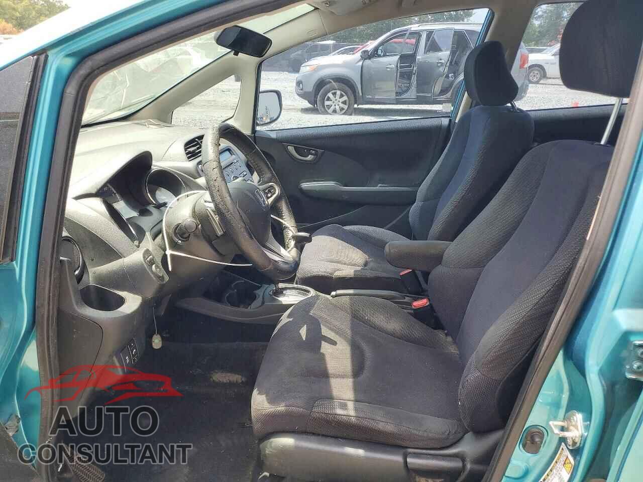 HONDA FIT 2012 - JHMGE8H57CC005745