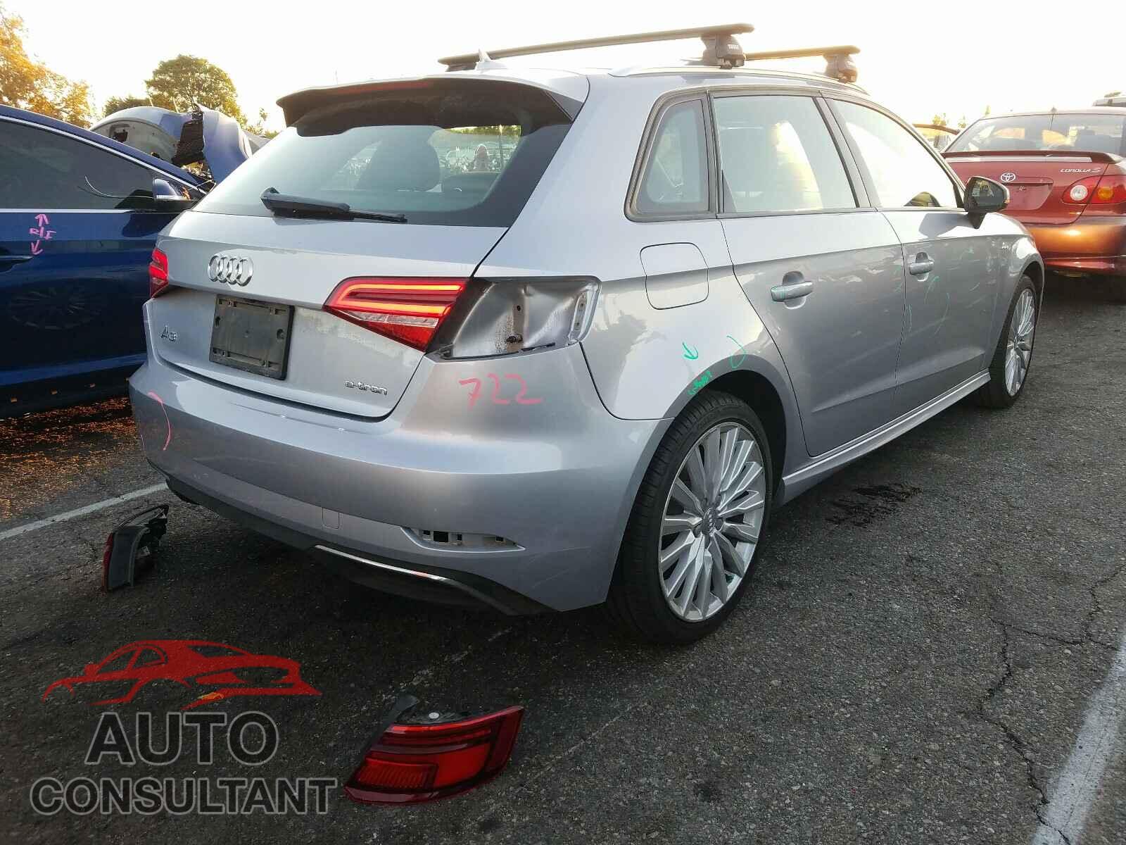 AUDI A3 2017 - WAUUPBFF3HA036126