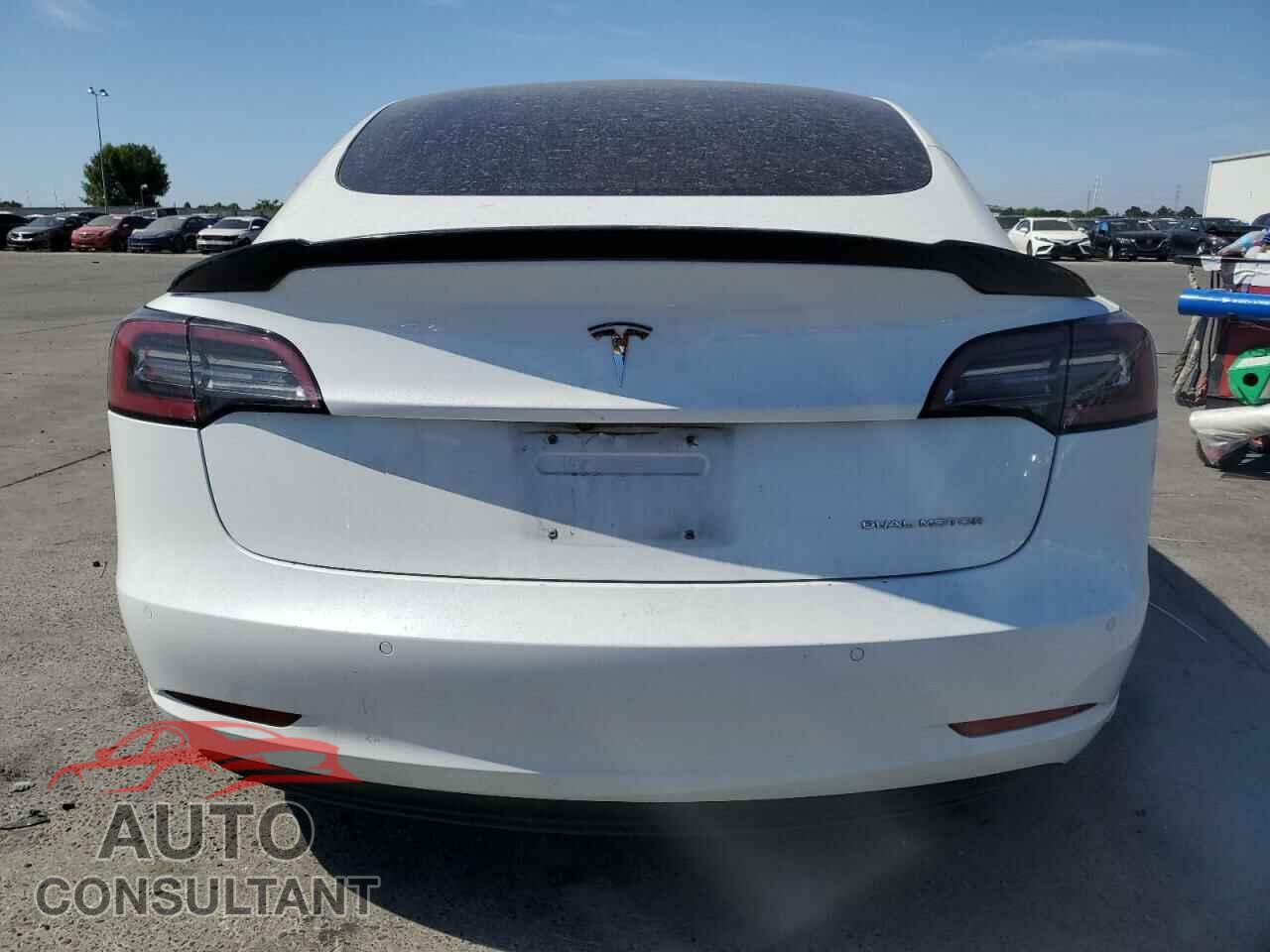 TESLA MODEL 3 2018 - 5YJ3E1EB0JF112248