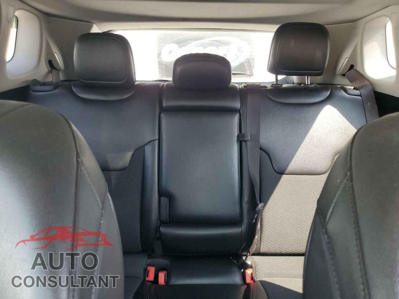 JEEP COMPASS 2022 - 3C4NJCBB7NT137563