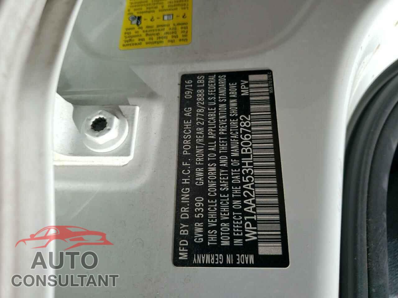 PORSCHE MACAN 2017 - WP1AA2A53HLB06782
