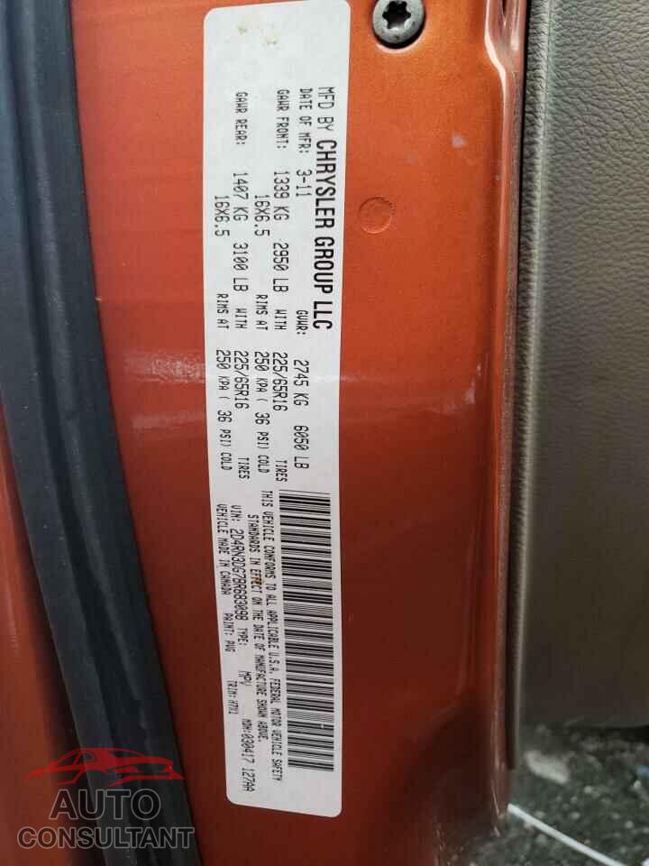 DODGE CARAVAN 2011 - 2D4RN3DG7BR683098
