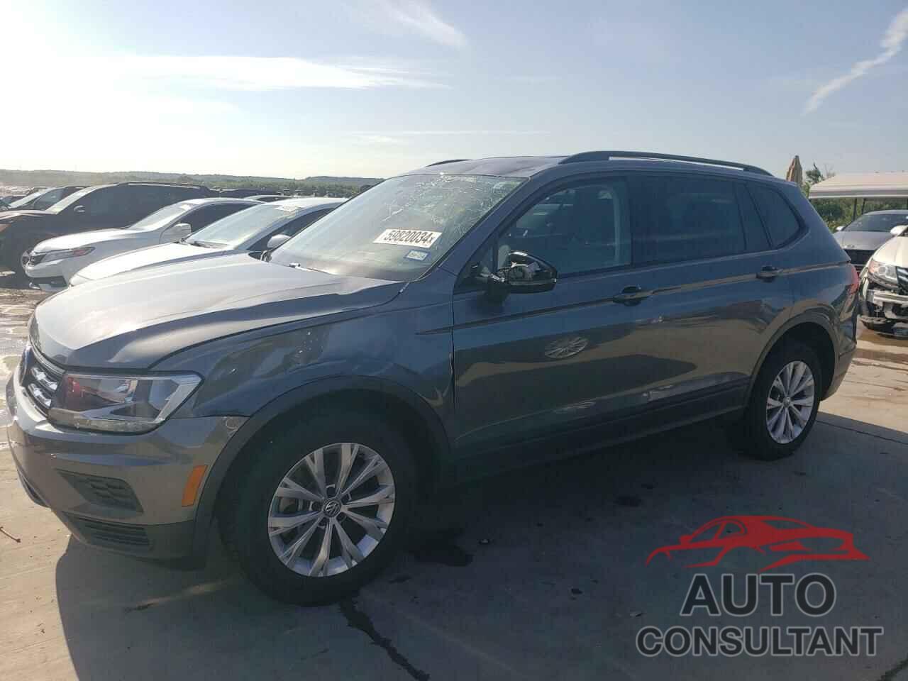 VOLKSWAGEN TIGUAN 2019 - 3VV1B7AX4KM182080